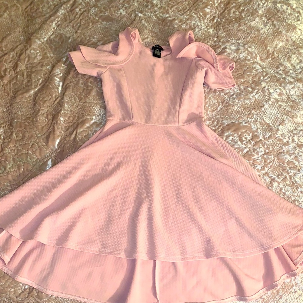 Girls pinks dress